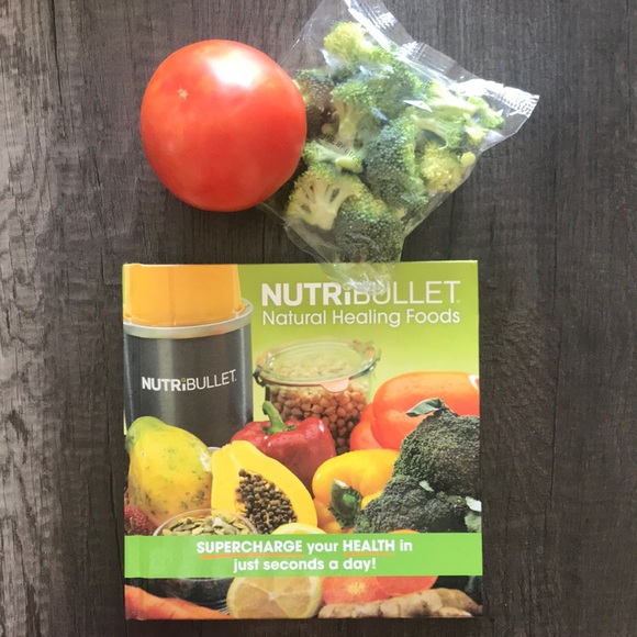 🥦🍅NutriBullet: Natural Healing Foods recipe book - Picture 1 of 12